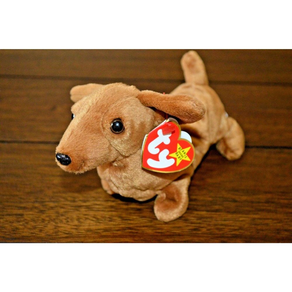 1995 TY Weenie the dog Beanie Baby 4013 MWBMT Rare PVC Pellets 8 errors!